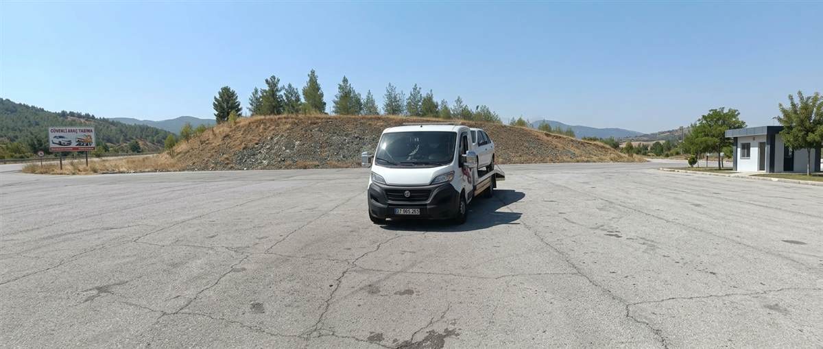 Osmaniye Oto Kurtarma Merkez Ekibi
